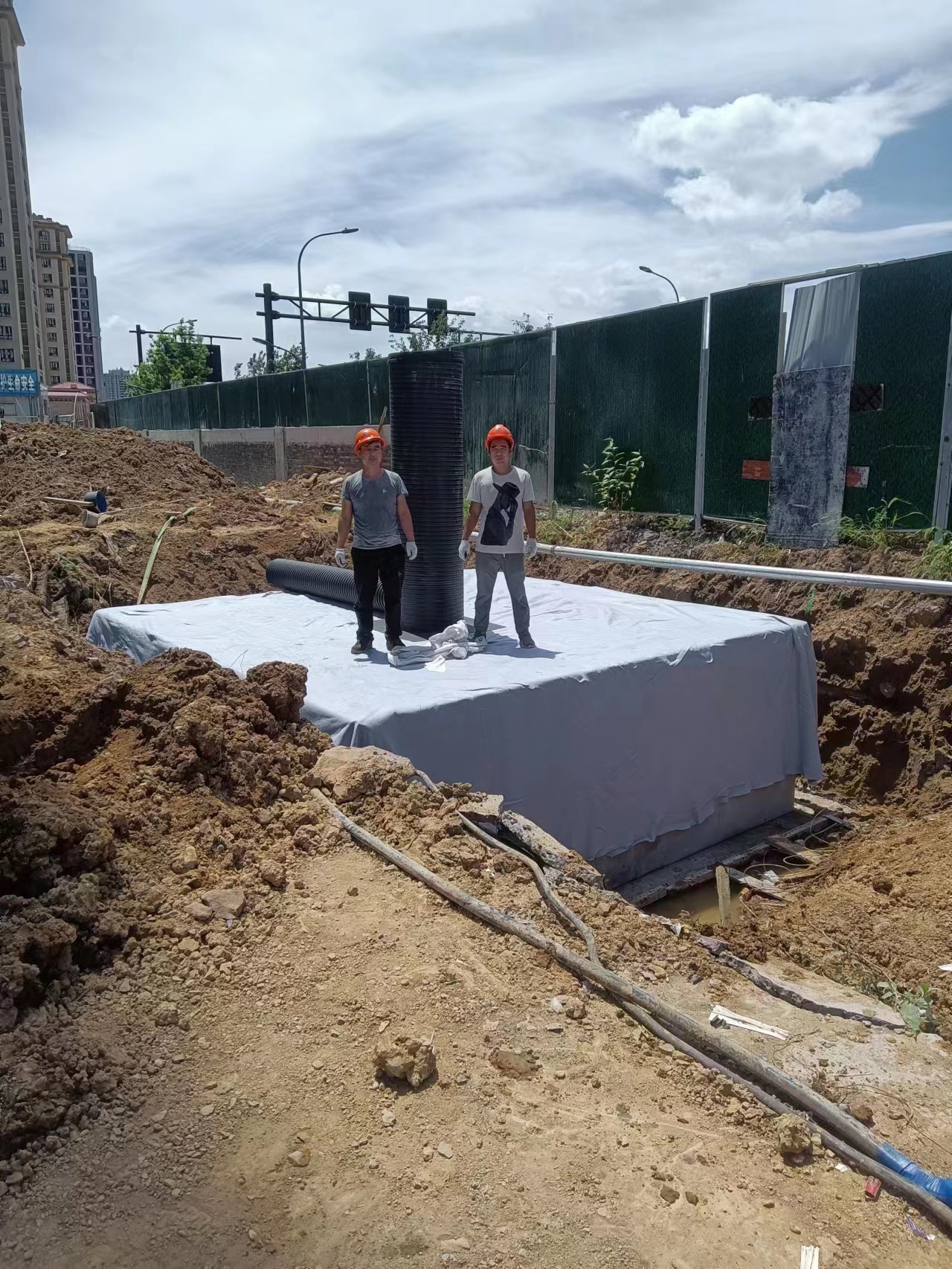 1697763187159032.jpg 4.jpg