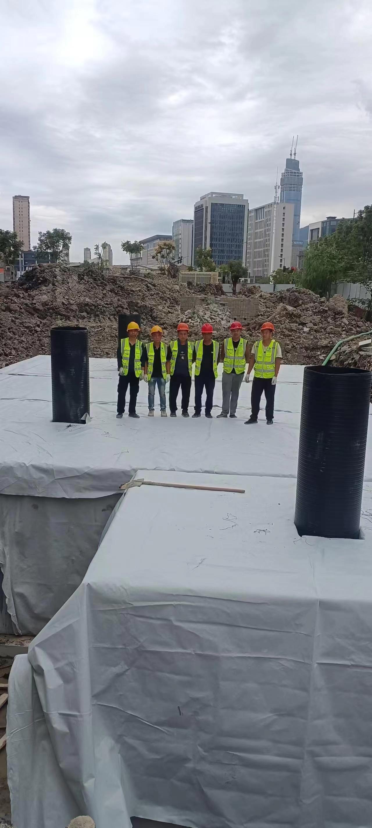 1698715115152066.jpg 4.jpg