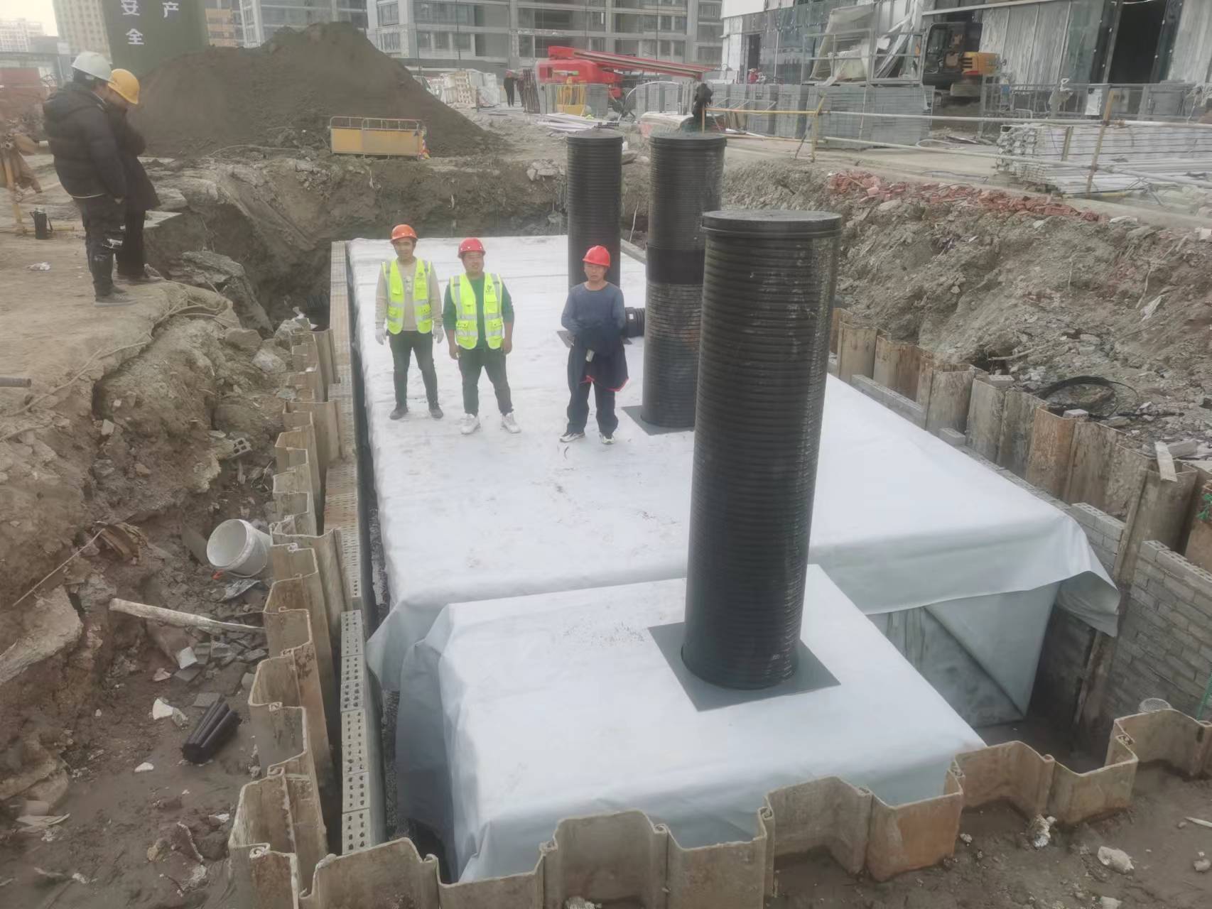 1702539724111860.jpg 4.jpg