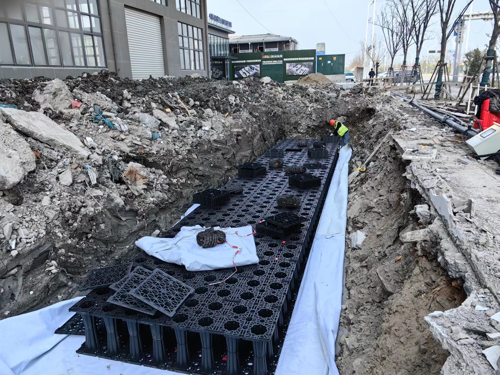 1705630332411346.jpg 2.jpg